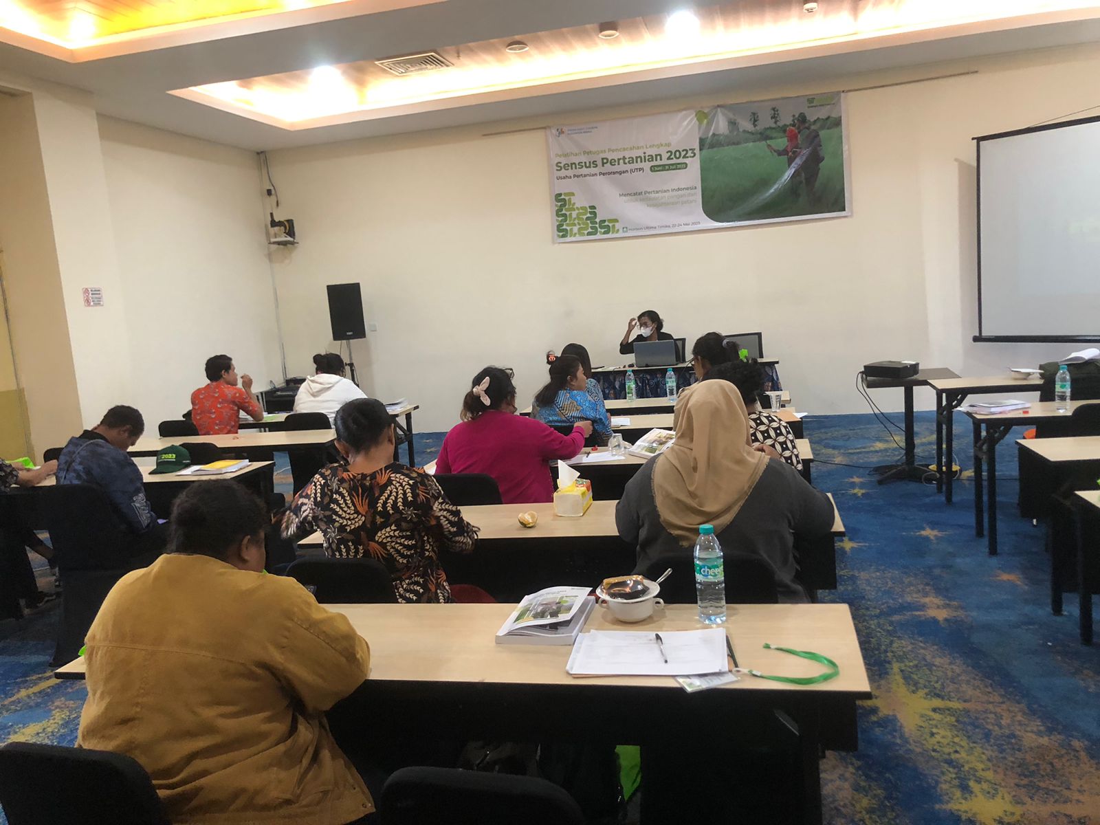 bps-mimika-beri-pelatihan-untuk-petugas-sensus-pertanian